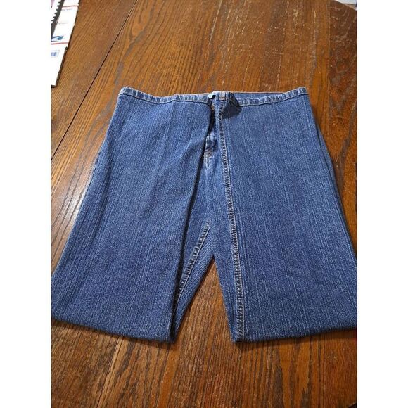 Size 12 Kim Rogers Mid Rise Denim Blue Jeans with Pockets and Belt Loops - Picture 3 of 5